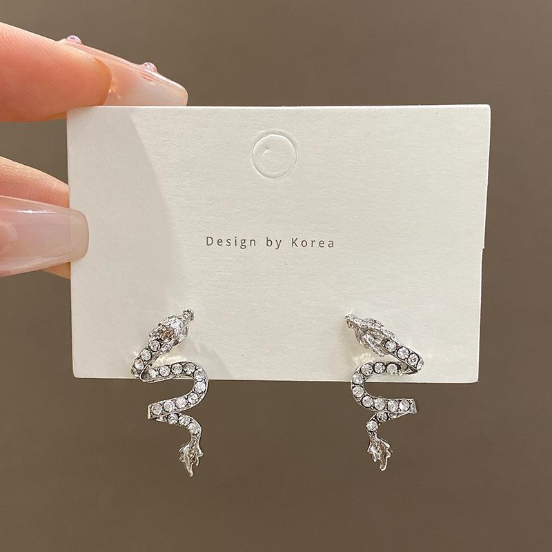 Natal Year Flash Diamond Xiaolong Earrings Female Design Zodiac Stud Earrings Retro Ears