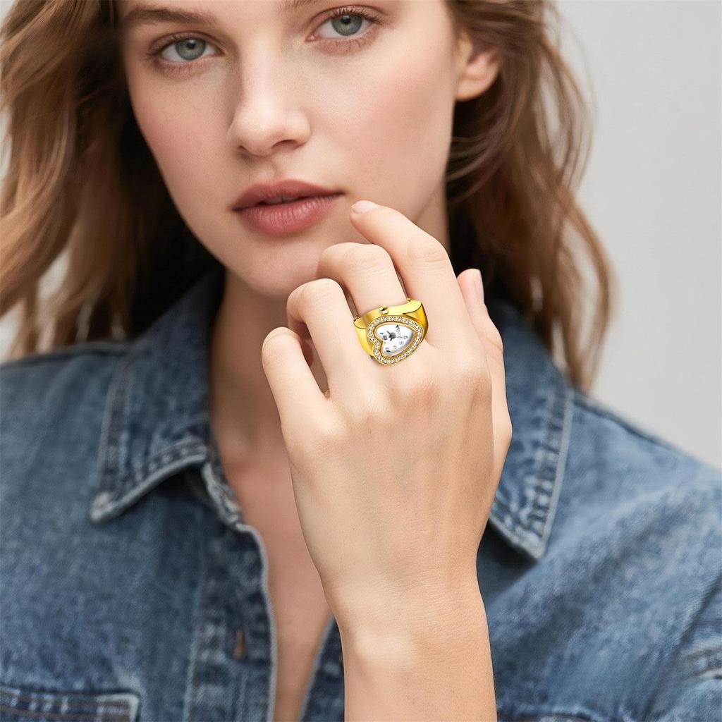 Heart Ring Watch, Gold: Simple and Stylish Quartz Stainless Steel Ring, Gold Fashion Accessory - Perfect Gift for Birthdays, Christmas, Valentine's