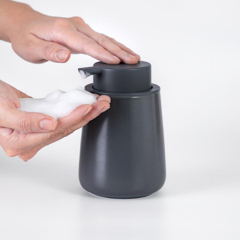 Modern ceramic bottling bottle bathroom accessories Press hand sanitizer bottle Bathroom lotion bottle Portable Soap Dispensers