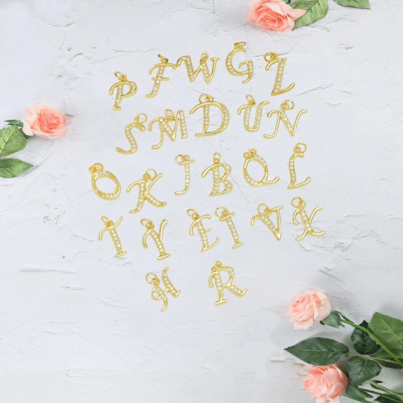 European & American Gold-Plated Copper Zircon Letter Necklace - High-End DIY Jewelry Accessory
