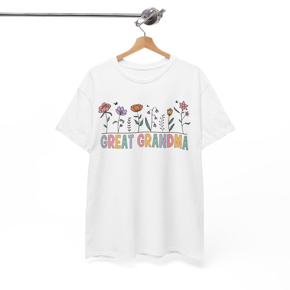 

Футболка «Бабушка-Цветок» - Шикарная футболка с металлическим цветком для любителей роскоши 4XL