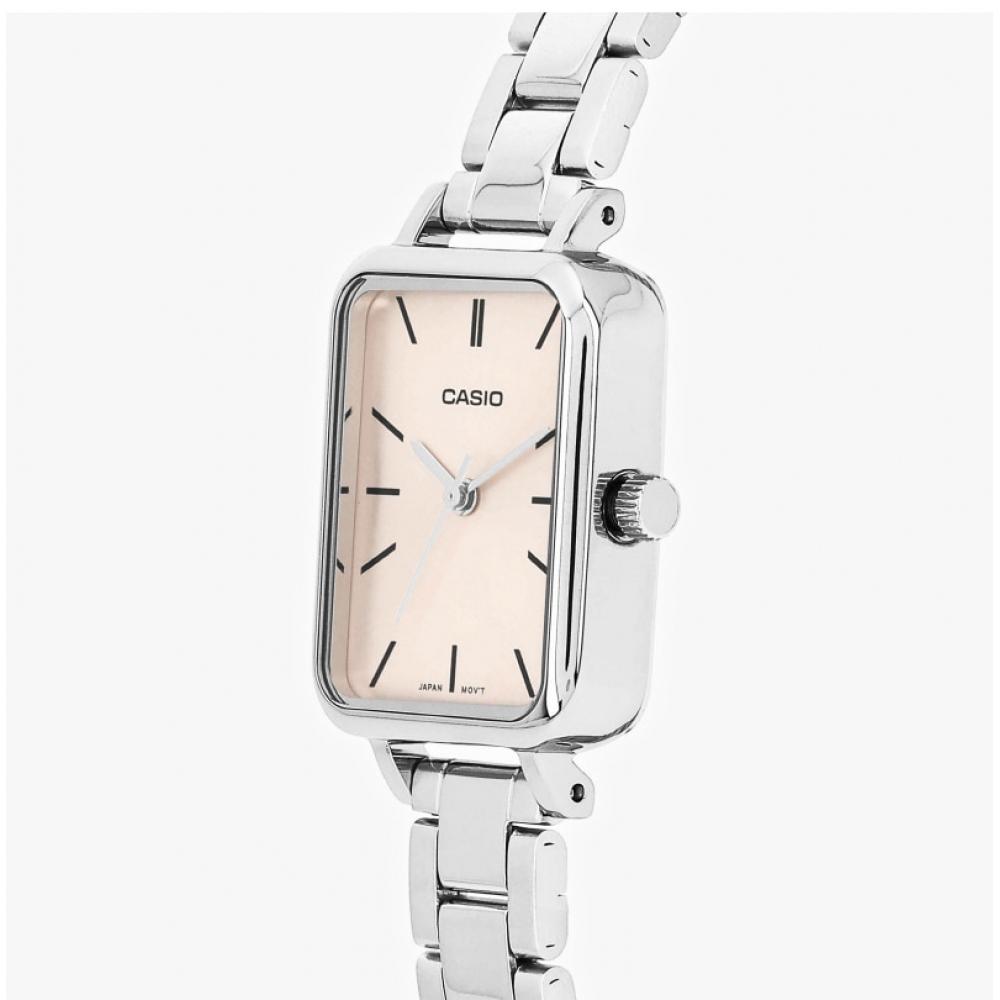 Casio Ltp V009d 4eudf Ltp V009d 4e Analog Square Sat Student Women S Metal Watch