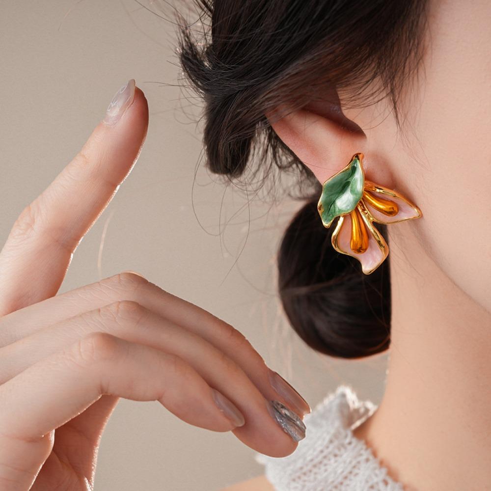 Light Luxury Flower Earrings Oil Drop Sweet Stud Earrings Trendy Vintage Earrings Women  Party