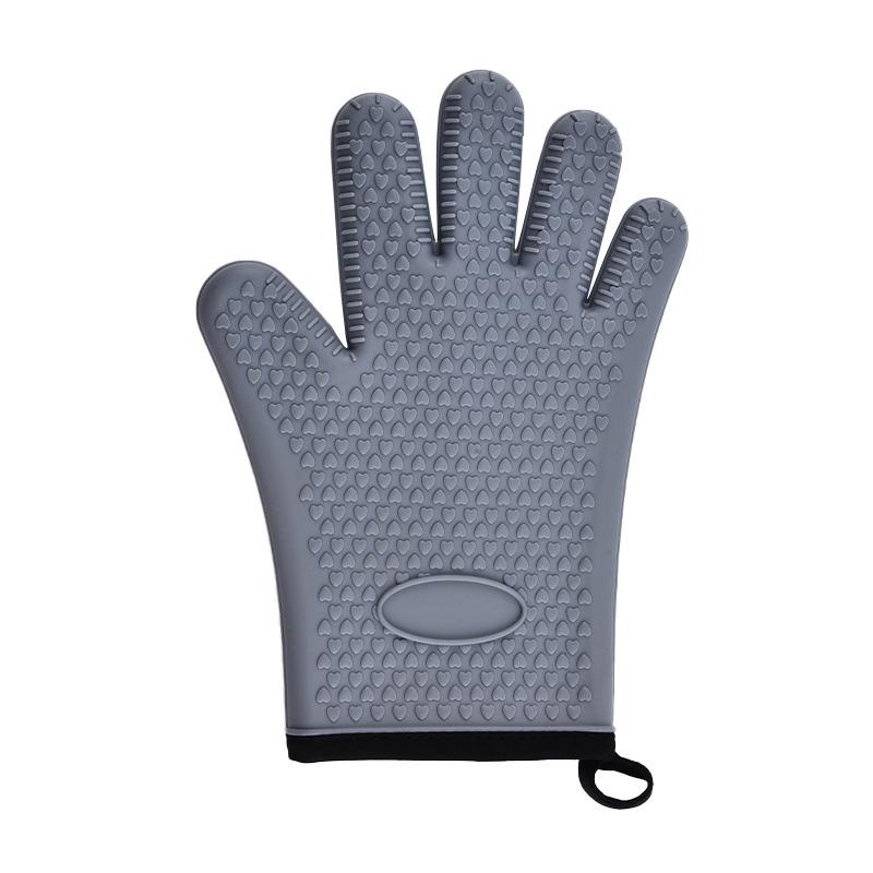 Heart-Shaped Silicone Insulated Oven Mitts: Cotton-Padded, Heat-Resistant, Five-Finger Design for Cooking and Baking.