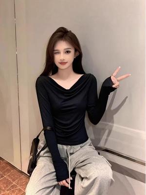 Elegant Women’s Black One-Shoulder Long-Sleeve Slim Fit Top