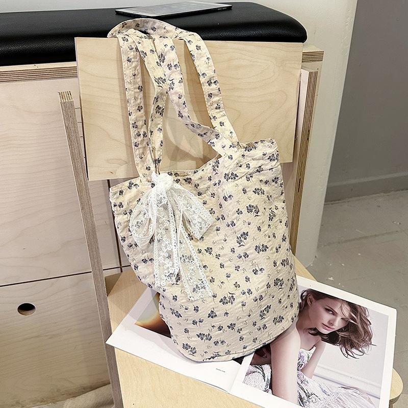 Fashion Underarm Bag Women's 2025 New Fashion Pastoral Floral Small Fresh Canvas Bag Large Capacity Shoulder Bag