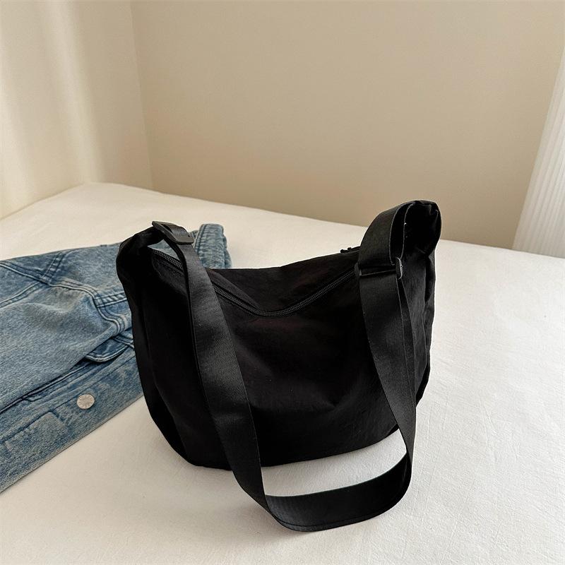 Summer Personalized Bag Crossbody Bag Women's New Fashion Shoulder Bag Large Capacity Crossbody Commuting Toy Bag