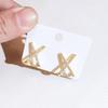 Frische Diamantbesetzte Buchstabe X Stecker-Ohrringe Trendige Einfache Temperamentvolle High-End-Ohrringe Leichte Luxus-Ohrringe