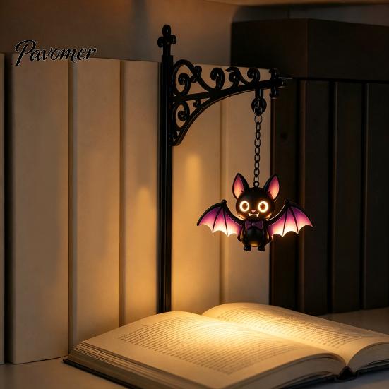 Buch Ecke Verzierung Halloween Eisen Bibliothek Lampe, Vintage Bücherregal Licht mit Geist Kürbis Fledermaus Einzigartiges Geschenk für Liebhaber Anhänger, Leseecke