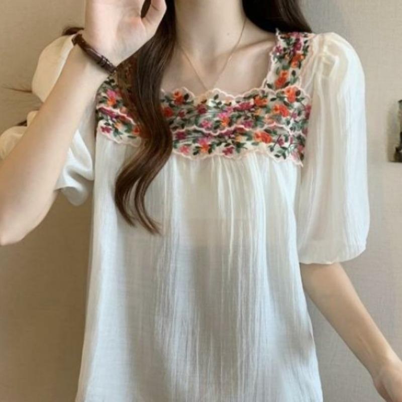 Women's Embroidered Shirt Loose Square Collar Lace Border Patchwork Ladies Blouse Spring Fashionable Trendy Famale Short Sleeved Top