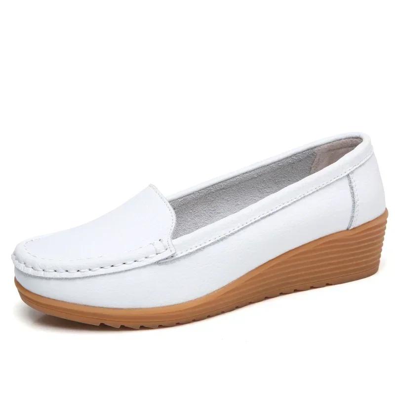 Skórzane Platformy Codzienne Loafersy Matka Kobiety Wysoka Jakość Płaskie Mokasyny Panie Antypoślizgowe Buty do Jazdy Bean Pielęgniarka Buty do Chodzenia