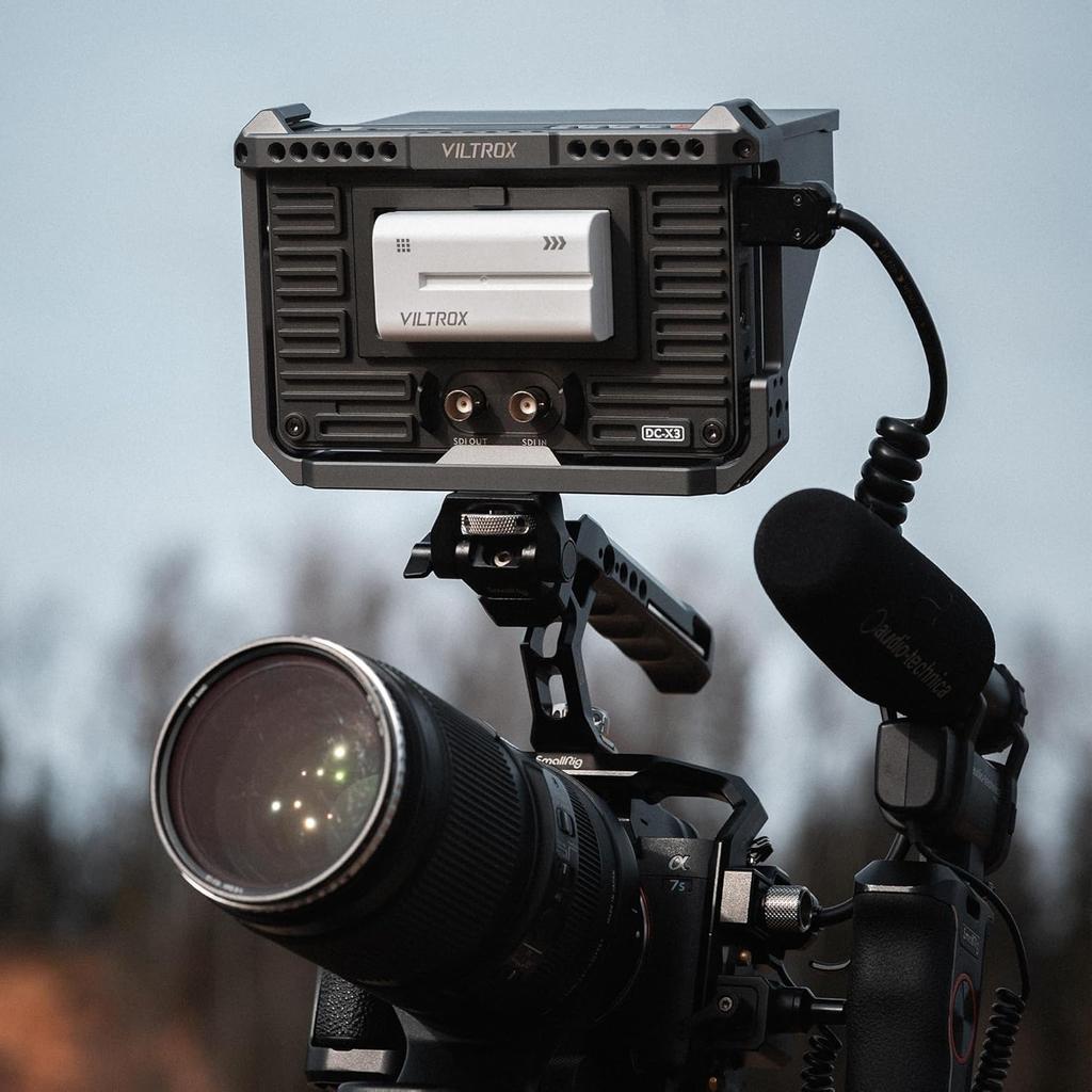 VILTROX 2000Nits Camera Field 4K Full HD External 3D RGB Sunshade Hood Included DC-X3 Monitor, 6-inch Touchscreen, HDMI, 3G-SDI Input/Output,