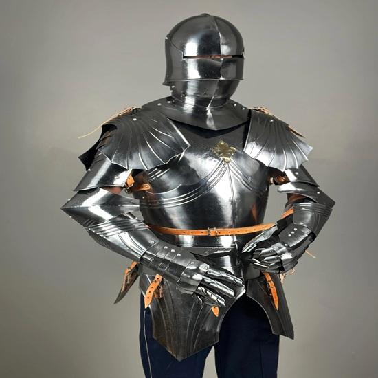 Německá gotická zbroj Středověký rytíř Poloviční zbroj oblek 15. století Larp Cosplay zbroj Nejlepší dárek pro něj