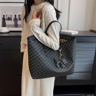New Women's Bag Shoulder Bag Trendy Casual Versatile Large-capacity Bag Shoulder Bag Tote Bag