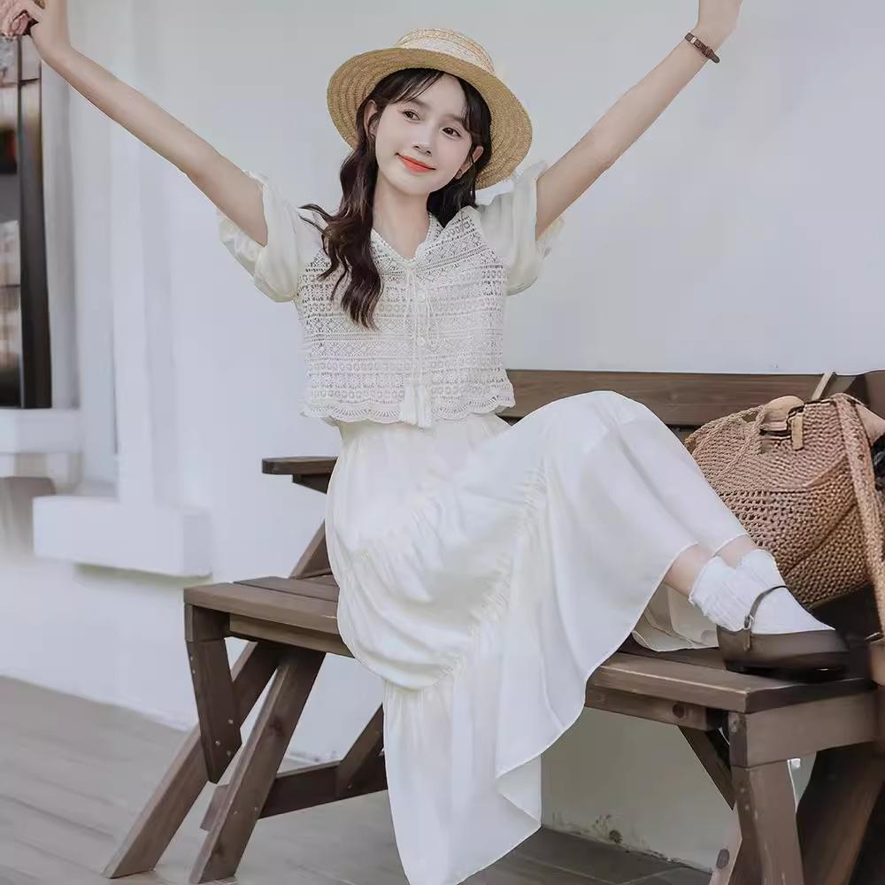 

Летний милый топ с V-образным вырезом и рукавами-пузырями + юбка миди, маленький мужчина носит женский комплект XL абрикосовый