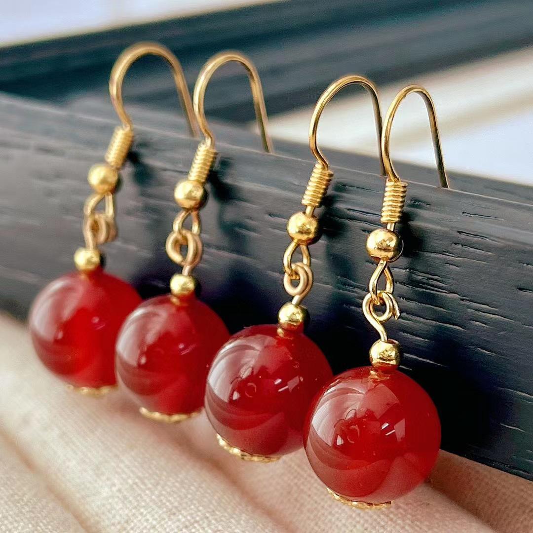 Retro Autumn And Winter Earrings, Simple Natural Chalcedony Agate Earrings, Ethnic Style, Chinese Red Earrings.