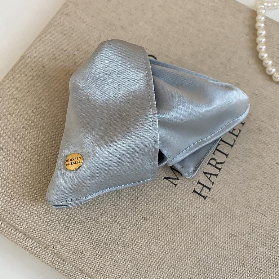 

Acrylic fabric satin triangle hair grab new retro Korean shark clip back of head hair volume hairpin woman