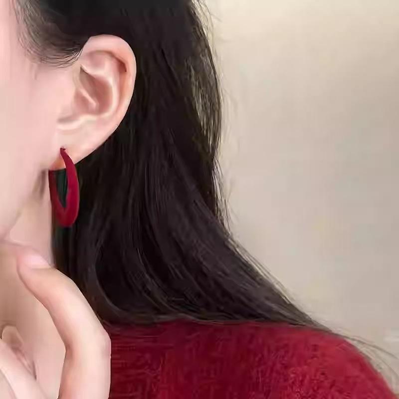 Geometrische Creolen mit Leopardenmuster für Damen: Herbst/Winter High-End, Süße & Coole Nieten, Gesichtsschlankmachende Modeaccessoires