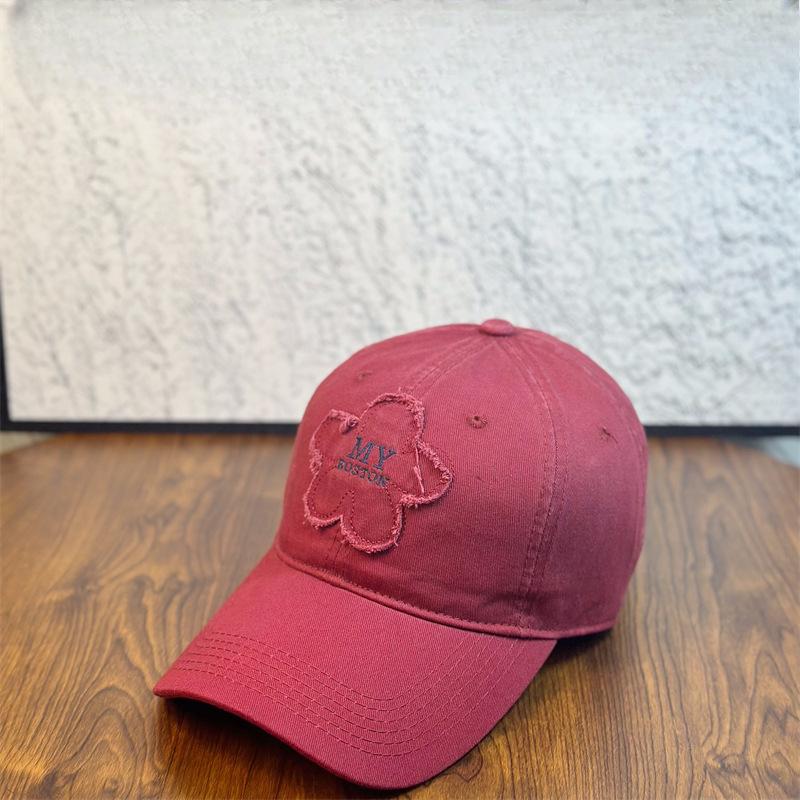 

New High quality Baseball Cap Versatile Embroidered Letters Baseball Cap Hard Hat Sun Protection Baseball Cap Same Style Baseball Cap 54-60CM