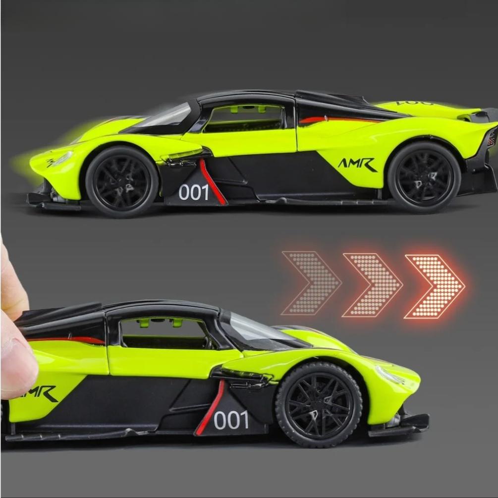 1/32 Scale Aston Martin Valkyrie AMR 001 Supercar Alloy Die Casting Metal Model Car Sound and Light Children's Toy Car Gifts for Boy