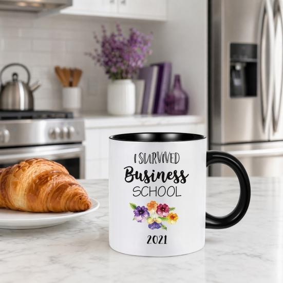Large Capacity Coffee Cup Graduation Theme Water Cup with Ergonomic Handle Comfortable to
