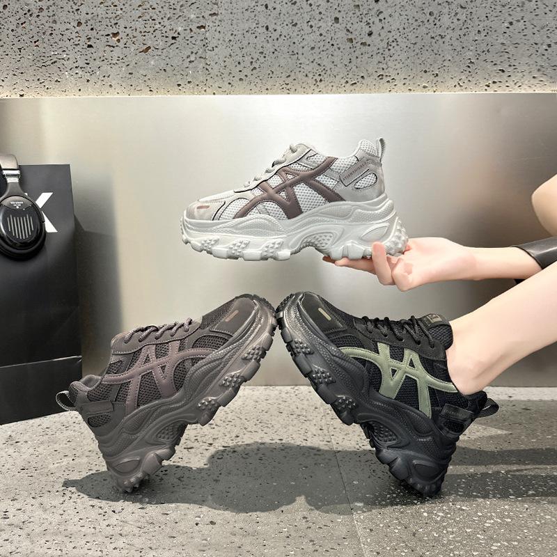 Platform dad shoes women's 2025 new autumn small inner height increase women's shoes versatile autumn and winter casual sports shoes