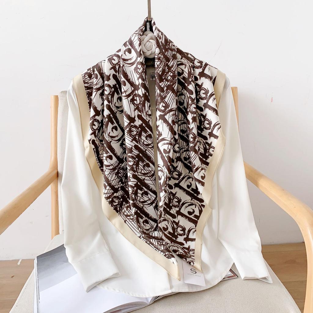 90CM Four Seasons Square Large Square Scarf Luxusná dekoratívna košeľa Profesionálna šatka na hlavu Šál do vlasov Opaľovací krém Šatka na hlavu