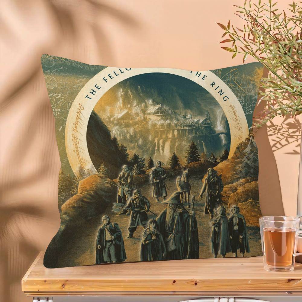 Vintage Black Classic Movie The King Rings Pillow Cover for Bedroom Room and Living Room Sofa Decorative Cushion Cover