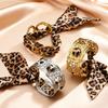 Retro Adjustable Stainless Steel Cuff Bracelet for Women, Leopard Printed Silk Scarf Open Bracelet, Popular Jewelry for Women