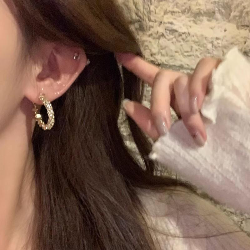S925 Silver Needle Statement Hoop Earrings - Elegant, Versatile, Lightweight, Simple Luxury for Women