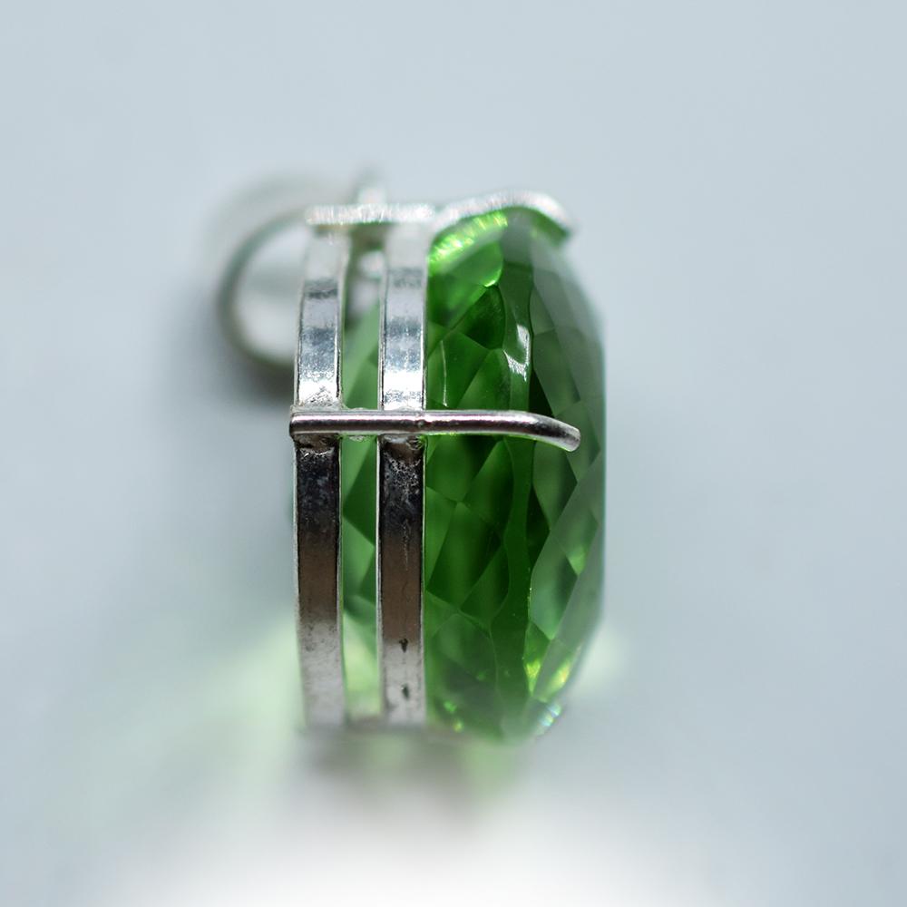 Gem-Verified Green Topaz 925 Sterling Silver Pendant 94.85 Ct Gems Lab Created My-376-k