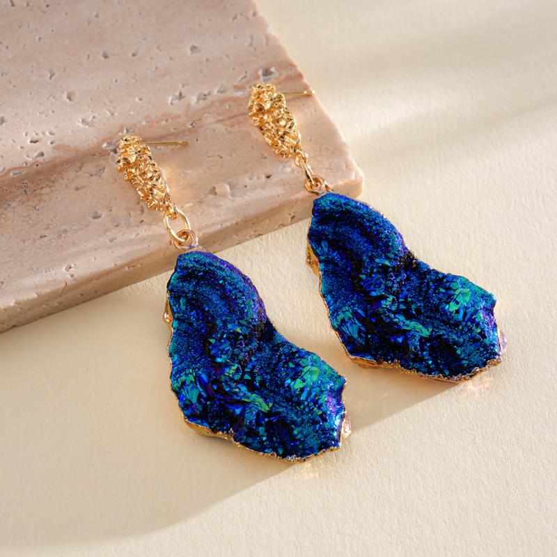 Vintage Blue Pleated Irregular Pendant Earrings for Women Fashion Geometric Dangle Earrings Design Inspired Jewelry Gift
