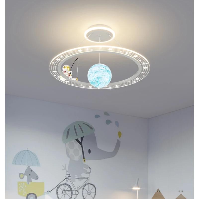 Children's room lamp simple modern star room light Nordic creative boy girl space astronaut bedroom chandelier
