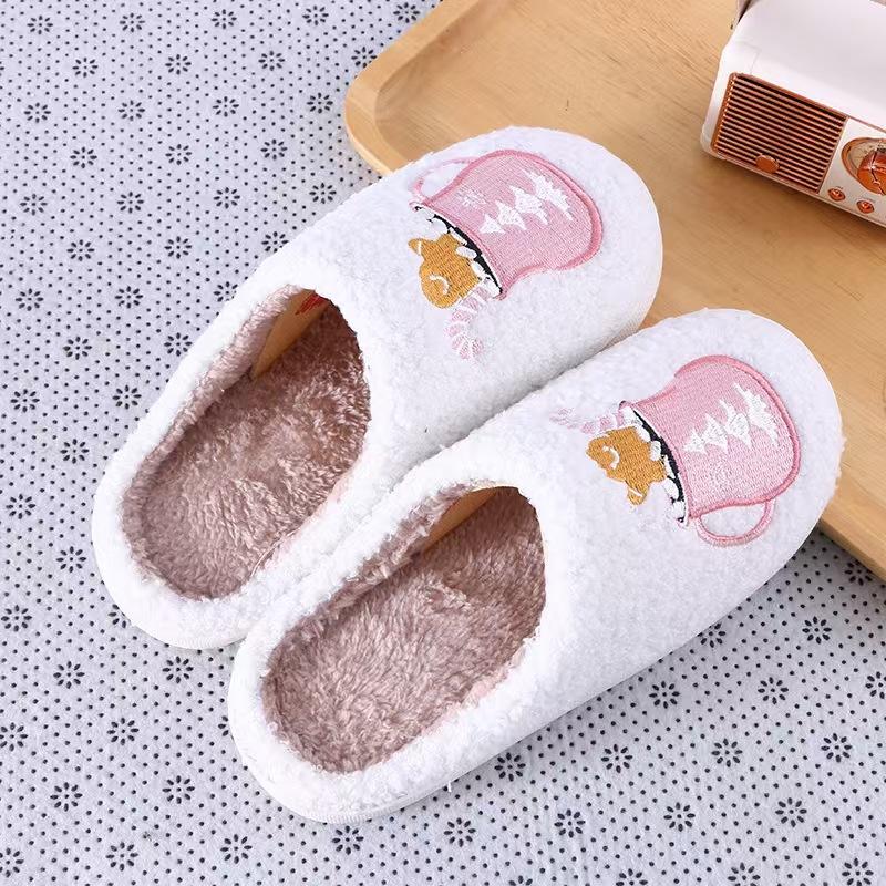 Fashion Winter Women's Slippers Cute and Interesting Cartoon embroidery Indoor Warm Comfort Home Bedroom Soft Causal Plush Shoes