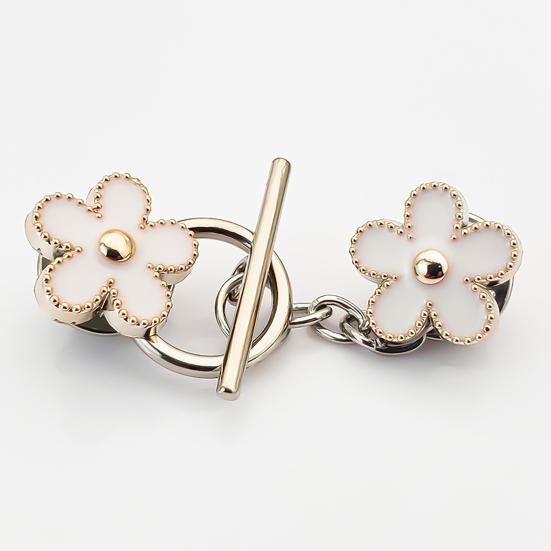 1 pièce Boutons-Broches à Chaîne Fermeture Cardigan Attache Sans Couture Boutons Décoratifs Amovibles pour Pulls Cardigans Châles blanc