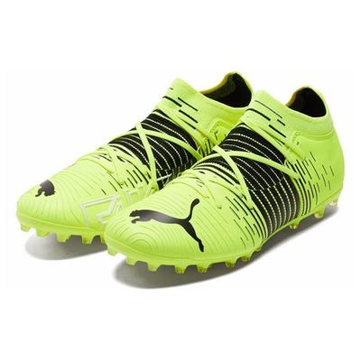Chaussures spéciales de sport – Chaussures de football