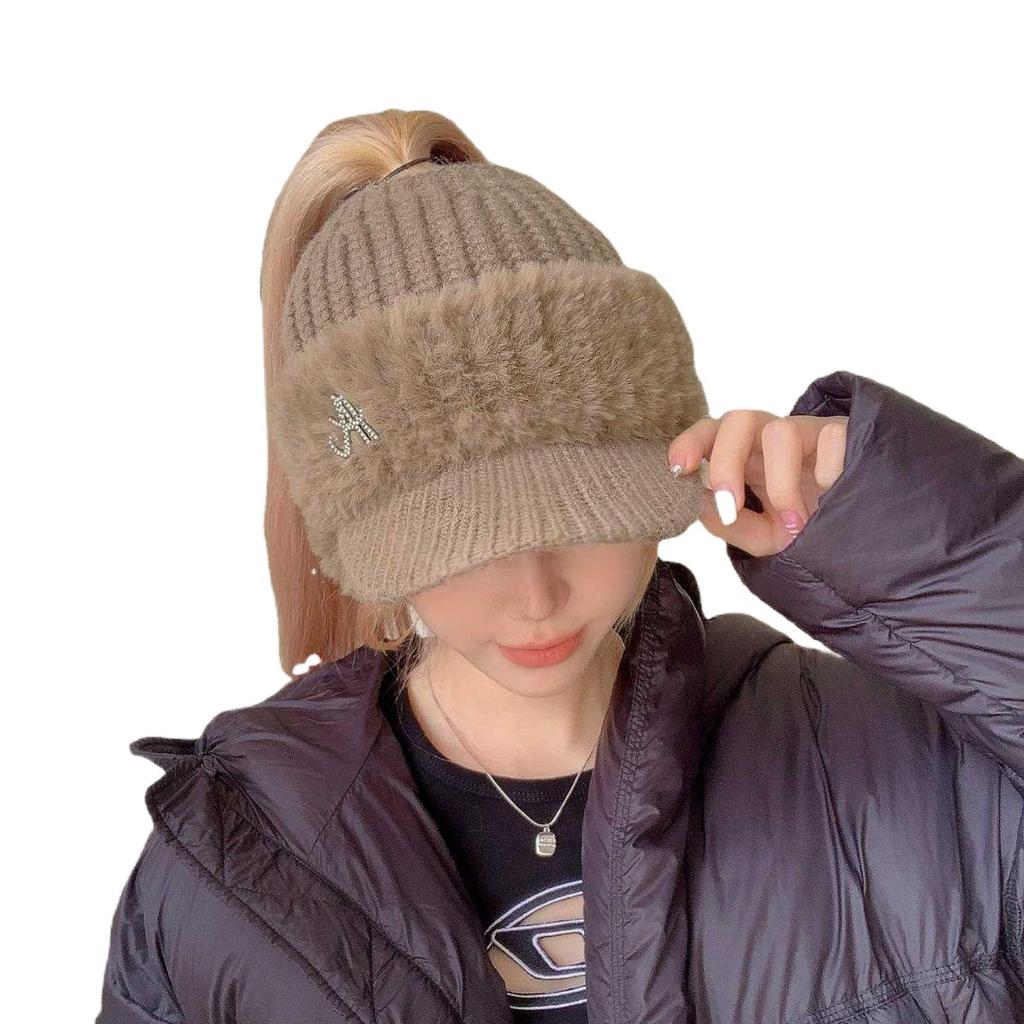 Autumn and Winter Warm and Ear Protecting Knitted Duck Cap New Ladies Korean Style Winter Hollow Top Baseball Cap Trend