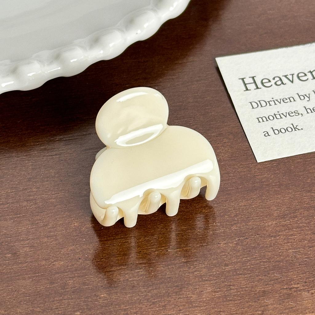 Mini Handcrafted Unique Hair Claws In Stylish Patterns For Womens Fashion And Wear Casual