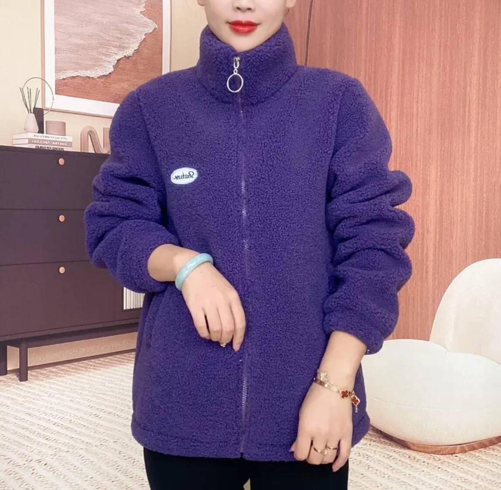 Autumn/Winter Fleece-Lined Outerwear for Middle-Aged Women: Warm, Thick, Loose Cotton Top