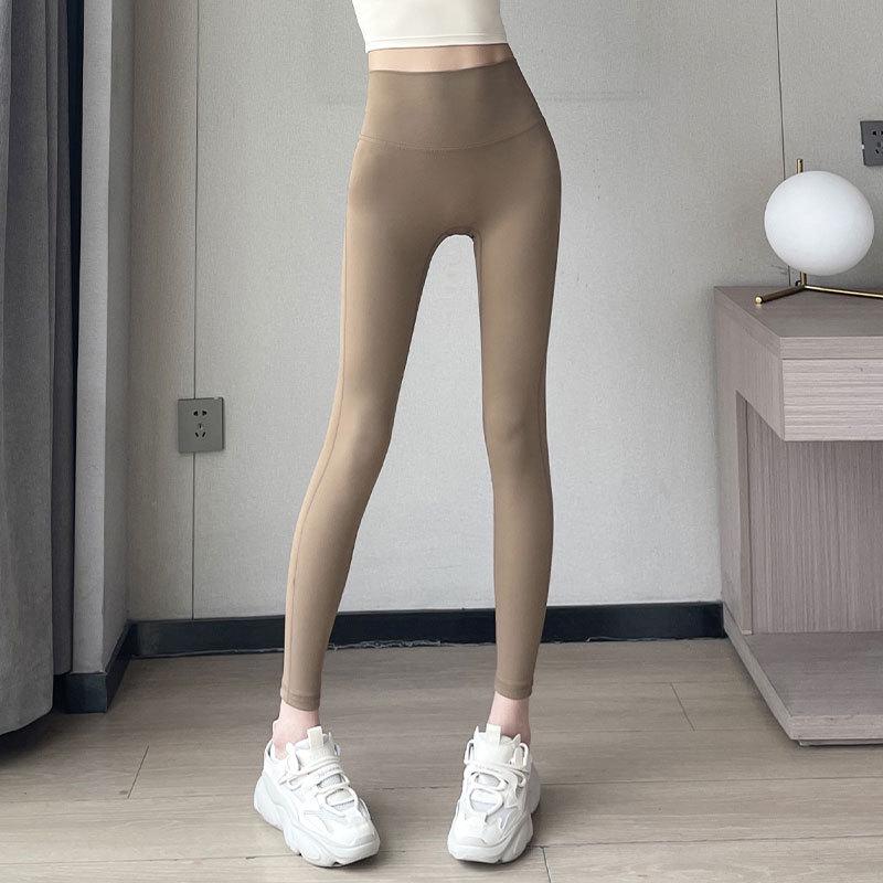 2024 Women's Quick-Dry Running & Yoga Set: High-End Vest & Shark Pants