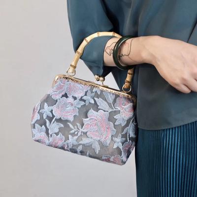Sac à main Kiss fermoir serrure cadre en métal sac à main fermoir serrure poignée en bambou pochette