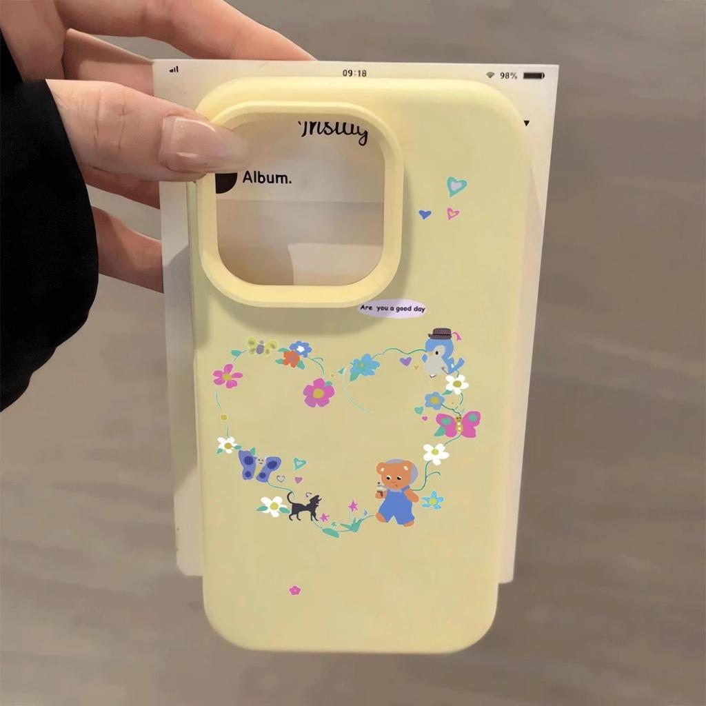 Love Wreath Bear, Suitable for iPhone17/16pro Mobile Phone Case 15 Glutinous Rice Liquid 13 Skin Feeling 12 Large Holes 14