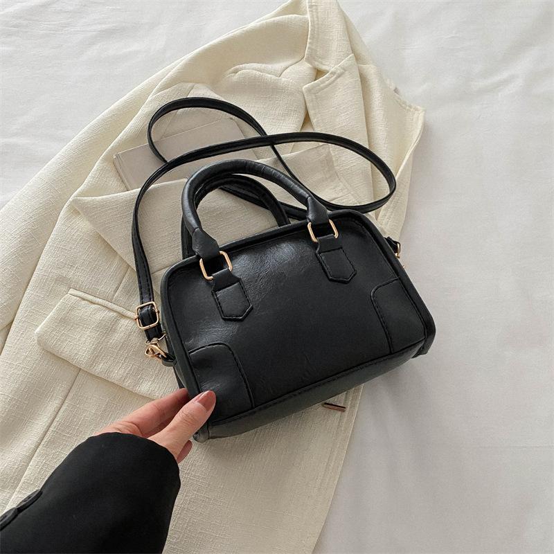 

Персонализированная женская сумка через плечо, новая модная простая сумка, повседневная корейская маленькая квадратная сумка, ретро-сумка через плечо