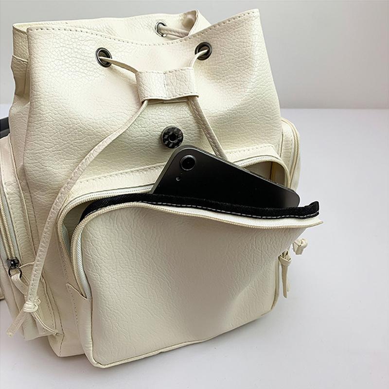 Yogodlns Nieten Rucksack Damen Gothic Punk PU Leder Schultertasche Damen Vintage Rucksäcke College Große Kapazität Schultasche