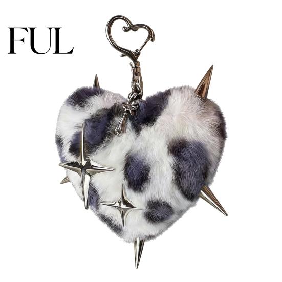 Punk Backpacks Accessory Plush Leopard Love Heart Keychain, Stuffed Keyring Pendant Print Bag Charm with Metal Star, Decorative Key Chain