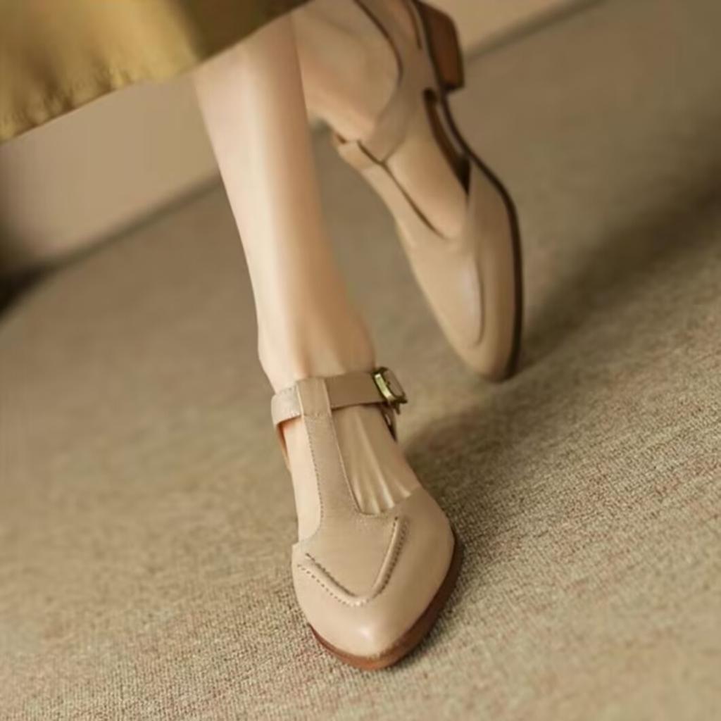 Retro Bag Head Sandals Women's 2025 Spring and Summer New Pointed T-shaped Shoes Thick Heel Soft Leather Hollow Simple Single Shoes