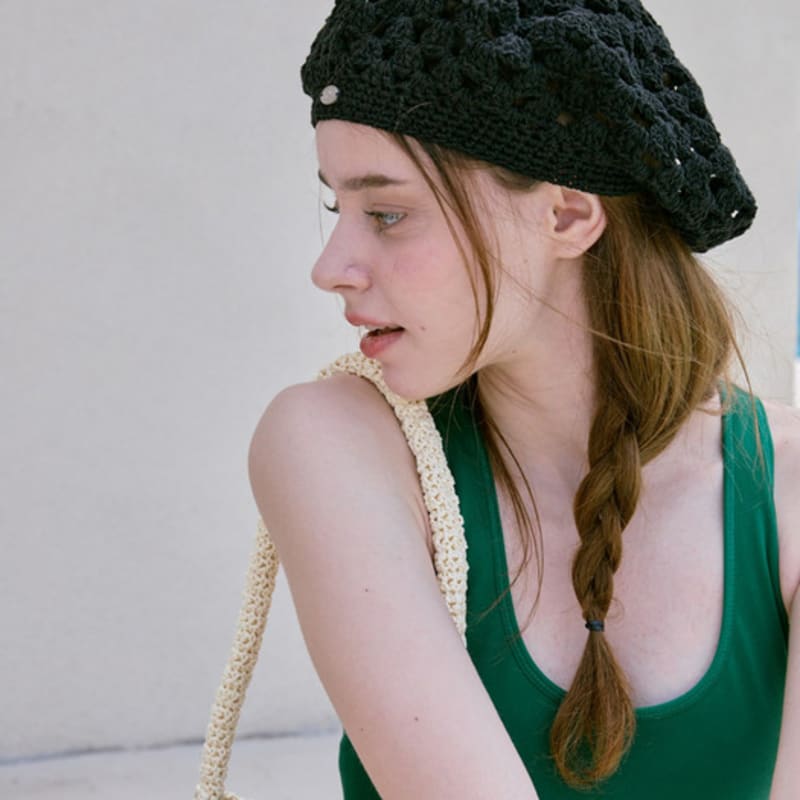 Slowslowly No.231 / Fruits Crochet Beret _ Black