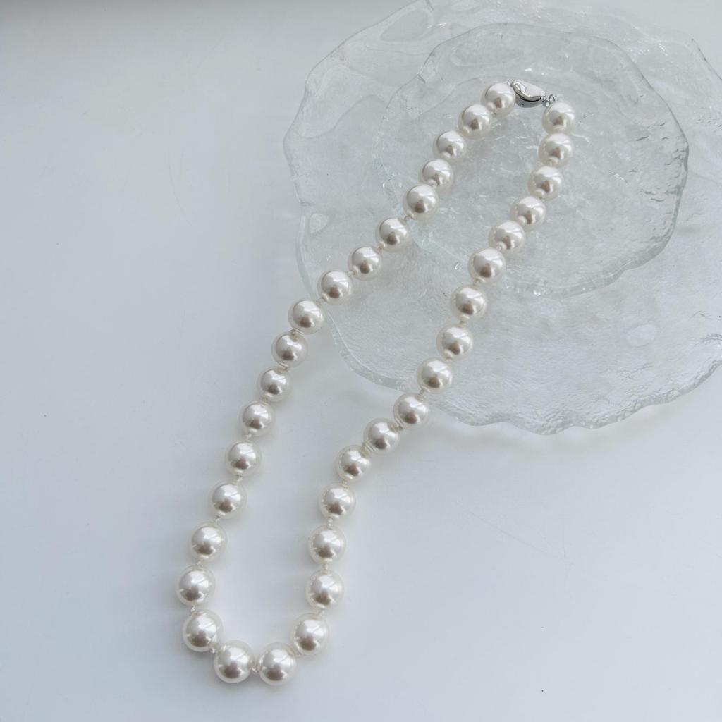 2024 Luxury Australian South Sea Pearl Necklace - Versatile Knotted Clavicle Chain for Women