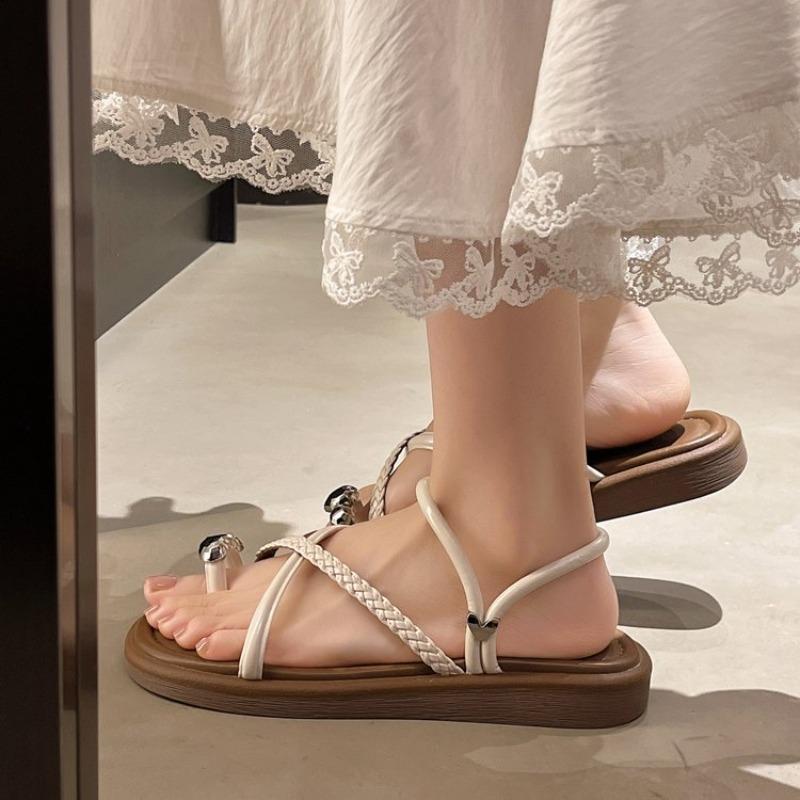 2026 Summer Flip Flop Clip Toe Women Flats Slippers Shoes Outdoor Beach Vacation Ladies Narrow Band Slides