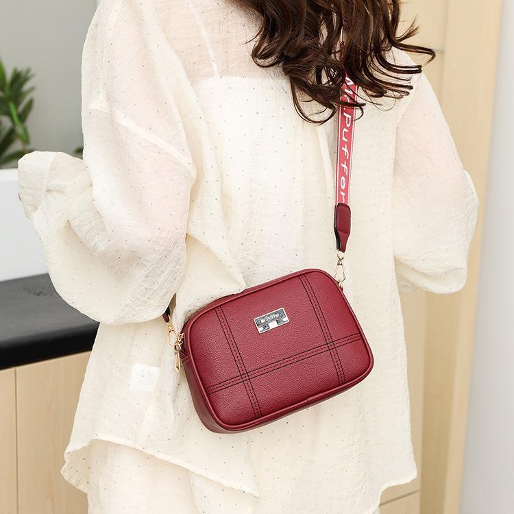 Damentasche Nische Schlicht Kontrastierend Damen Ein-Schulter Umhängetasche Neue Sommermode Kleine Quadratische Tasche